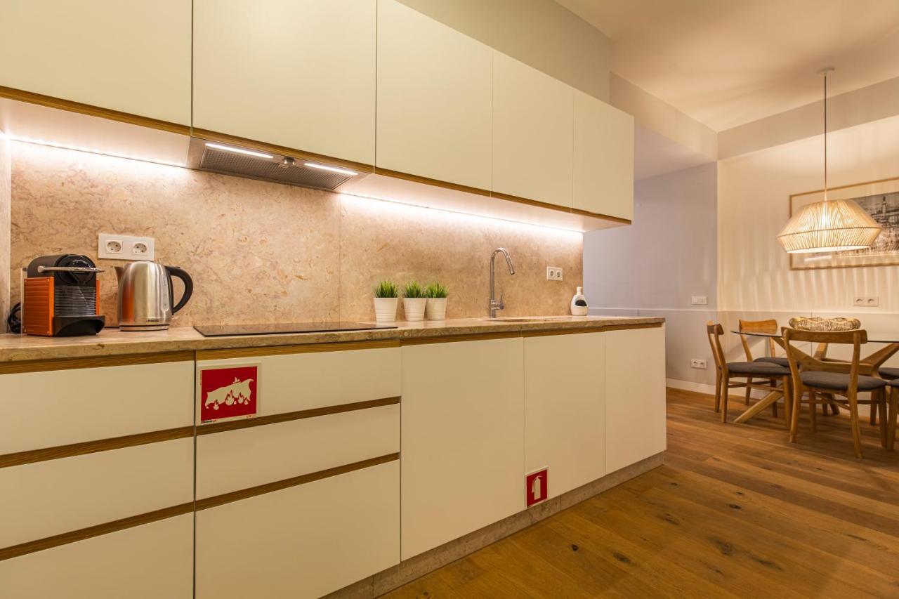 Upscale & Modern 2Bdr Apartment Lisbon Exterior photo